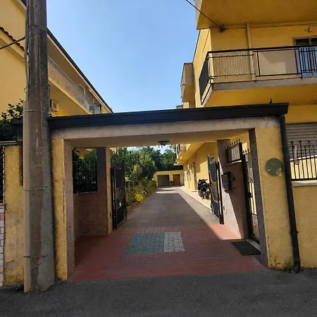 Caroline's * Montepaone Lido